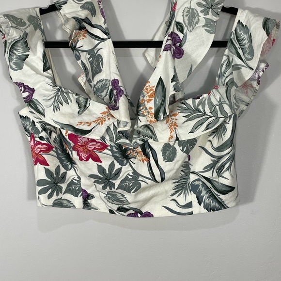 Wayf Ivory Crawford tropical ruffle crop top size XL - Picture 2 of 6